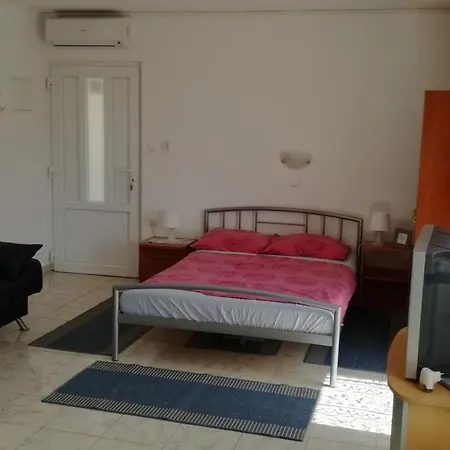 With Parking Spaces Barbat, Rab - 11472