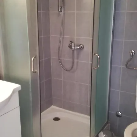 Apartment With Parking Spaces Barbat, Rab - 11472